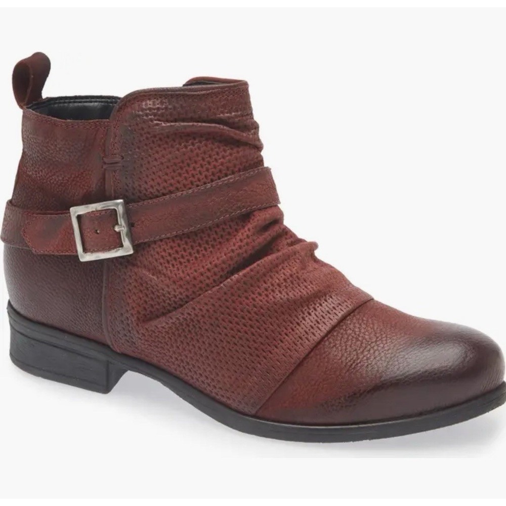 Miz Mooz Women Size 42/10.5-11 Suzy Wide Leather Ankle Boots‎ Buckle Merlot